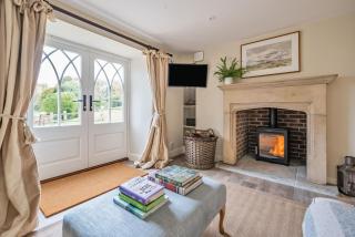 Piddle Cottage - 2