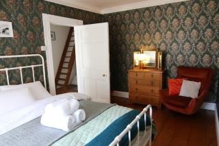 Heart of Harlech Retreat - 5