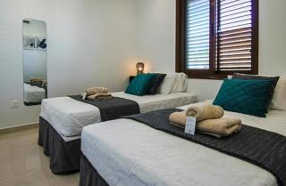 Seaside Comfort Stay Flat - 1