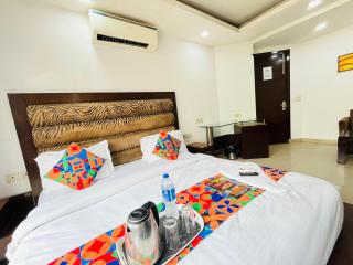 Hotel Happy Hotels & Suites - Saket Metro - 2