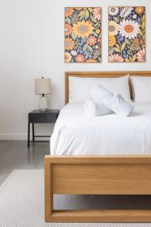 Stylish Pool Stay Near Brickell & Beach - 3