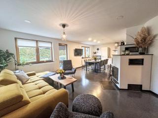 Holiday Home Schönes Ferienhaus in Neundorf mit Großer Terrasse by Interhome - 8