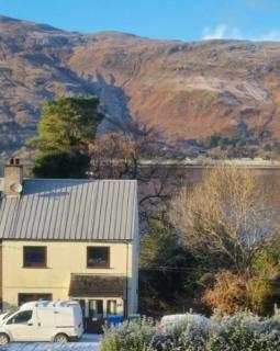 Loch View Highland House for Two - 3