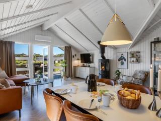 Holiday Home Skyler - 1km from the sea by Interhome - 1