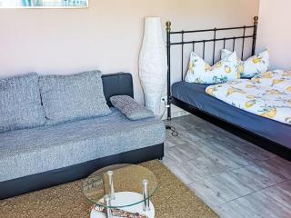 Apartment Appartement mit Terrasse by Interhome - 9