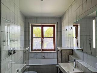 Apartment Herrliche Ferienwohnung mit Grill und Garten by Interhome - 1