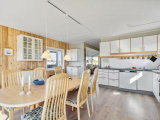 Holiday Home Viveka - 500m from the sea by Interhome - 6