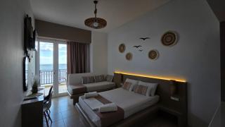Edelweiss Rent Rooms-Rent a Car - 8