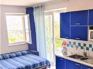 Apartment Blue by Interhome - 1