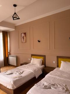 Boutique Hotel Hugo - 1