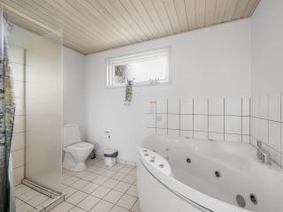 Holiday Home Erland - 500m from the sea by Interhome - 1