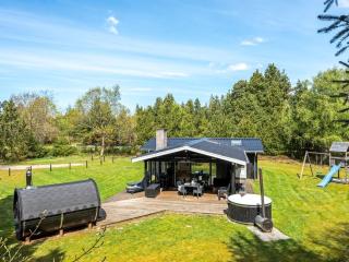 Holiday Home Eli - 1-5km to the fjord by Interhome - 4