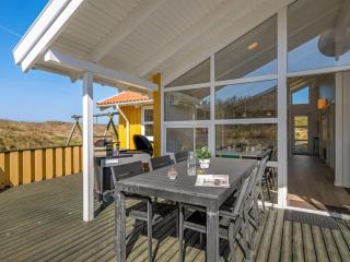 Holiday Home Midja - 800m from the sea by Interhome - 1
