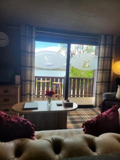 THE MOORINGS - 7