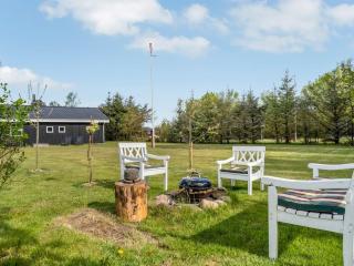 Holiday Home Fredegæst - 700m from the sea by Interhome - 4