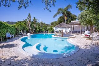 The Azure Estate & Pool Bar - 0