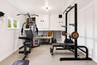 Modern Louisville home w private yard & home gym - 6