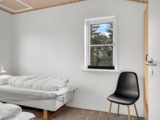 Apartment Epiphania - 100m to the fjord by Interhome - 4