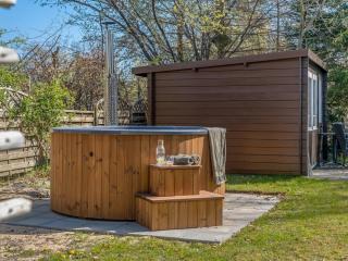Holiday Home Diertje - from the sea by Interhome - 1