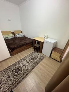 BUGU Mini-Hotel - 3