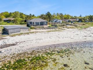 Holiday Home Eleni - 3m from the sea by Interhome - 0