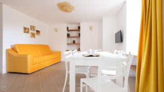 Villa Tola - Giallo - 5