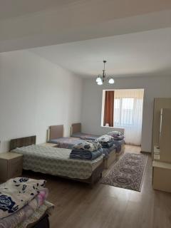 BUGU Mini-Hotel - 4