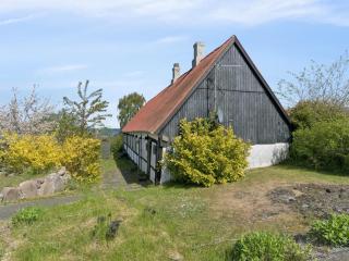 Holiday Home Espen - 300m from the sea by Interhome - 3
