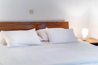 Exclusive Apartments Supetarska Draga with Free Boat Perth & Swimming Pool - 2