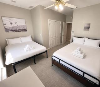 Tranquil 1,5 Acre Retreat with Modern Comfort - 4