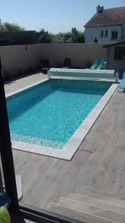 Villa familiale avec piscine proche des plages - 0