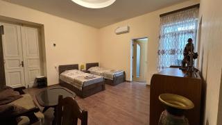 Zhana's Central Apartment - 1