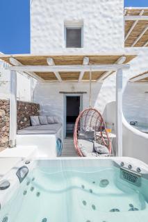 Plaka Suites - 9