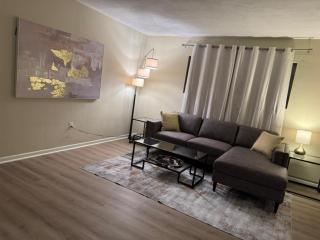 Vintage 2 Bedroom Condo Lake Eola View - 7