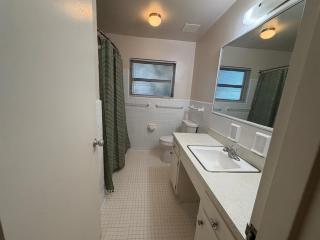 Mid Term Rental 2 Bedroom Retreat Steps to Lake Eola Thornton Park - 1