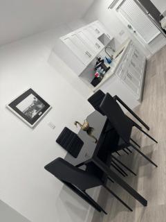 Renovated Condo Lake Eola View Great Location - 7