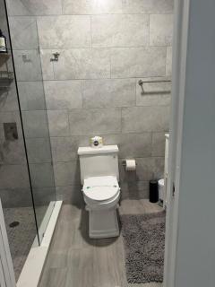 Renovated Condo Lake Eola View Great Location - 6