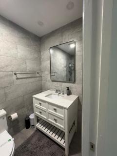 Renovated Condo Lake Eola View Great Location - 3
