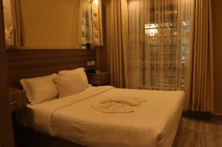 MALEWA RIVERSIDE RESORT & Cottages - 6