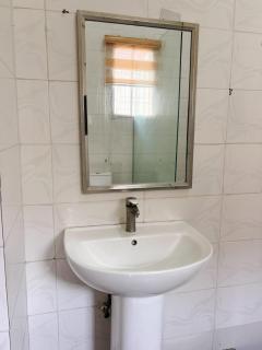 Auxano 4bedroom apartment - 4