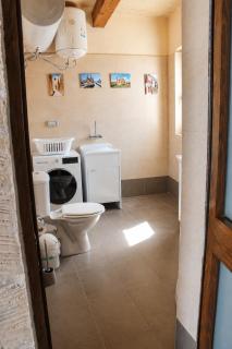 Charming Family Room with Pool in Marsaxlokk - 3