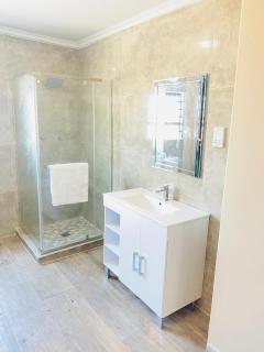 Elegante Self-Catering Vacation Home in Maun, Botswana near Okavango Delta - 7