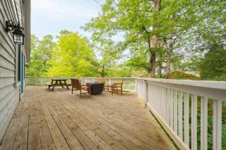 Fore Seasons Getaway - 1