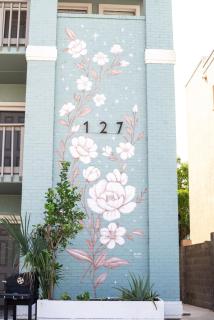 301, Ocean Side, Patio, Laundry, Desk - 4