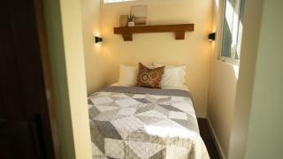 Saddle - Terrific 2-bedroom Tiny Home in friendly Anderson on Lake Hartwell - 1