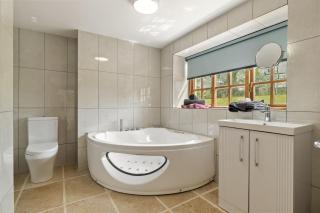The Farmhouse at Penuwch - large holiday home with indoor pool and sauna - 5