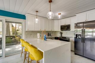Lakefront Bliss w/ Dock + Fire Pit! Ozarks Home - 4
