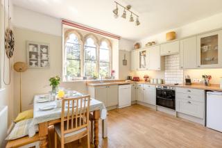4 Bed in Bridport oc-58847 - 9