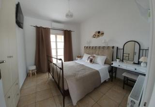 Babis Apartments & Studios Iremia - 3