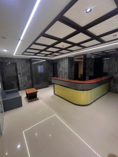 Hotel Peacock - 7